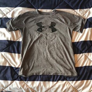 Boys Under Amour T-shirt, Gray & Black, Youth XL